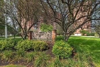 Building Photo - 3920 Mystic Valley Pkwy