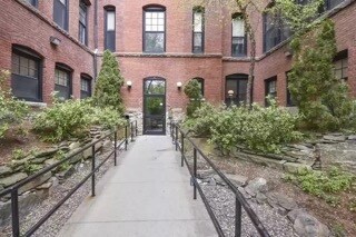 Building Photo - 28 Adams St
