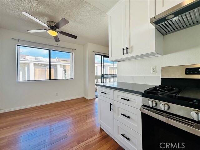 Building Photo - 4146 Elm Ave