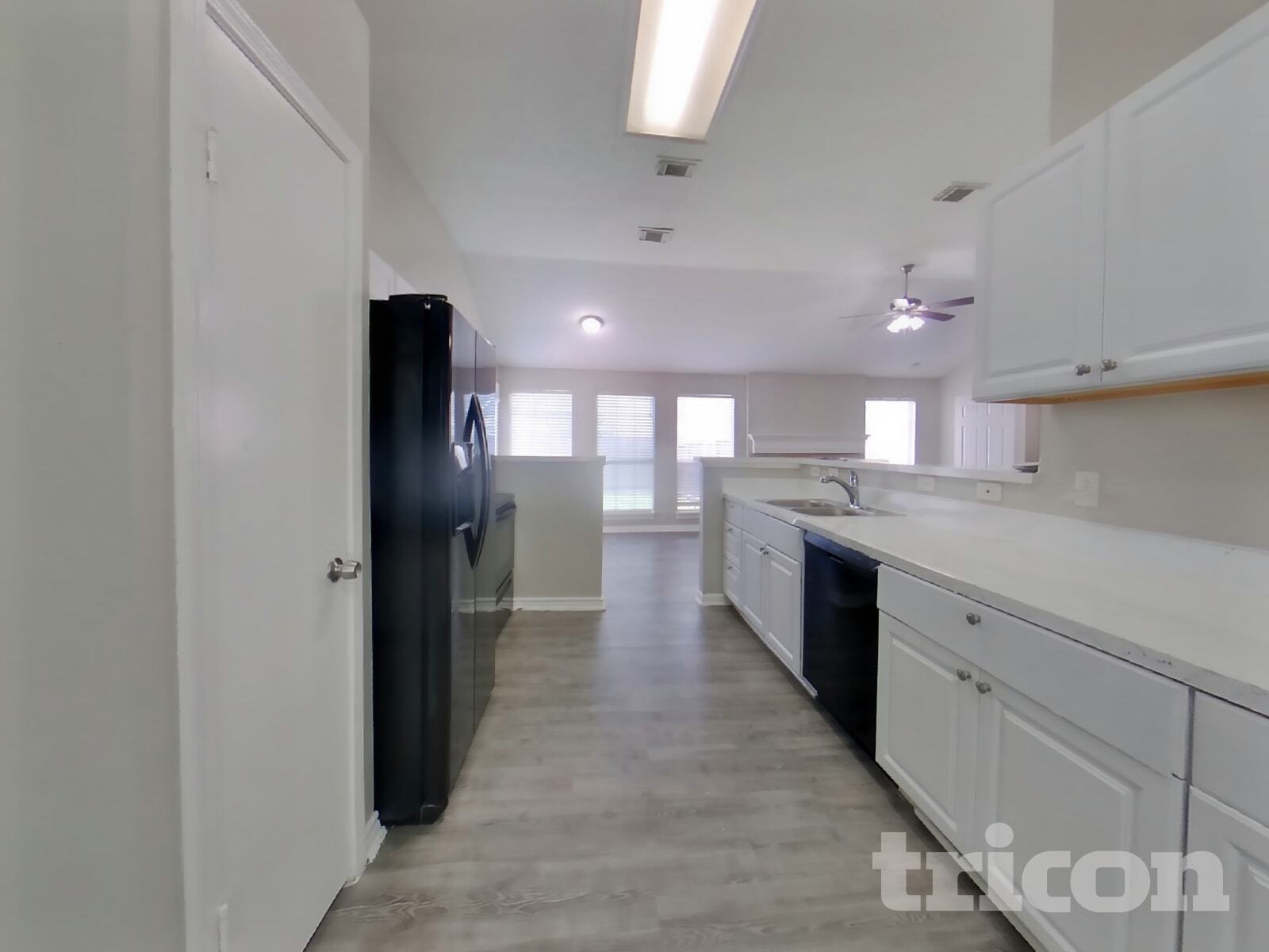 Building Photo - 18311 Autumn Trails Ln