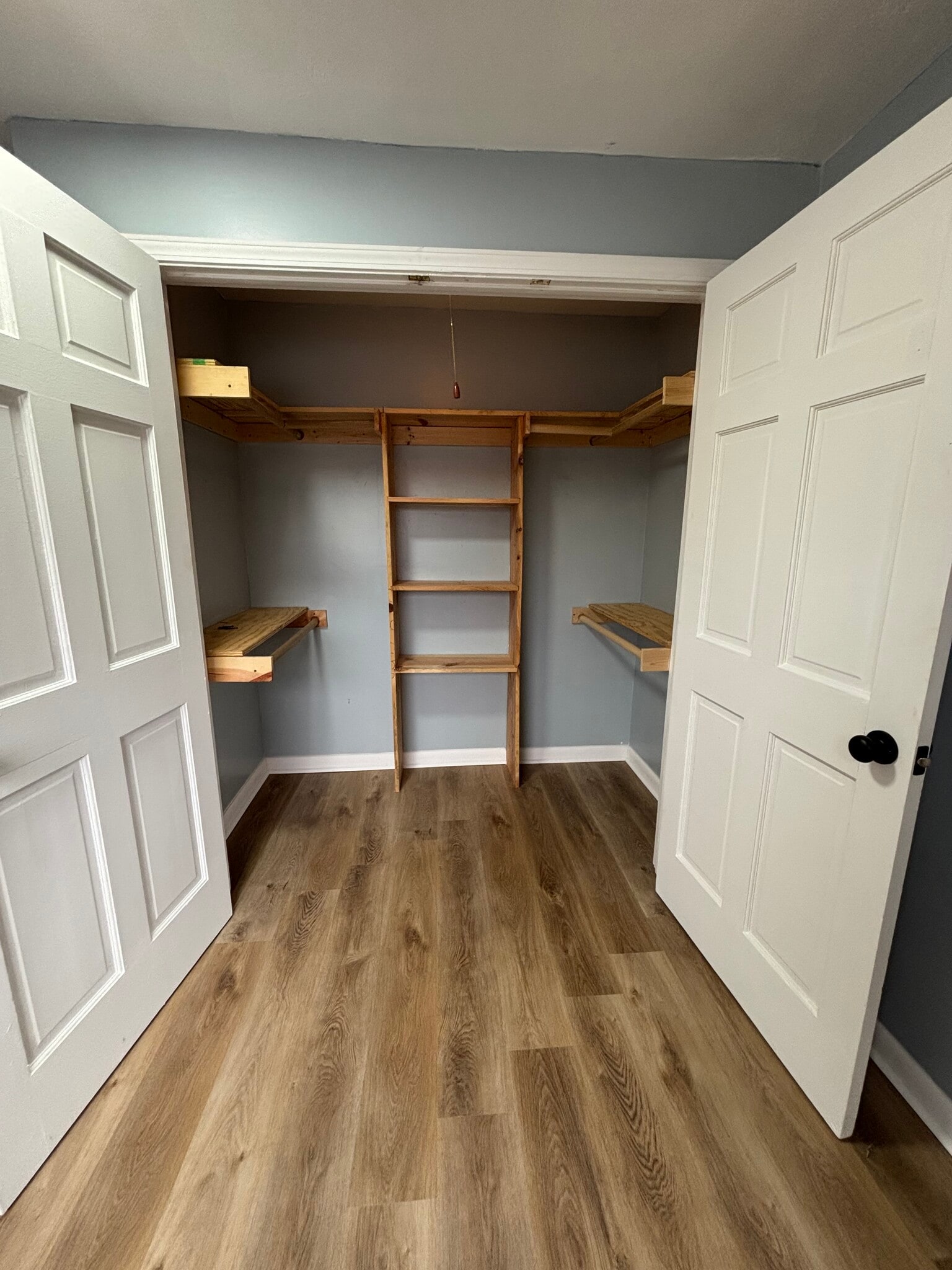 large closet off bonus room - 105 24th St