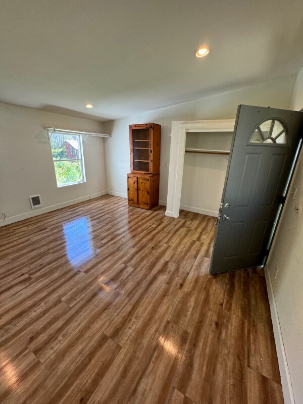 Building Photo - 4126 Ginnett Rd