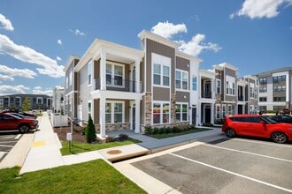 Building Photo - Brand New 2 Bedroom Condo Located in Midlothian!!!! MOVE IN SPECIAL* HALF OFF FIRST MONTHS RENT