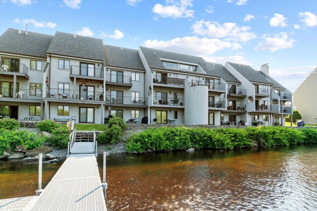 Primary Photo - 33 River Front Dr