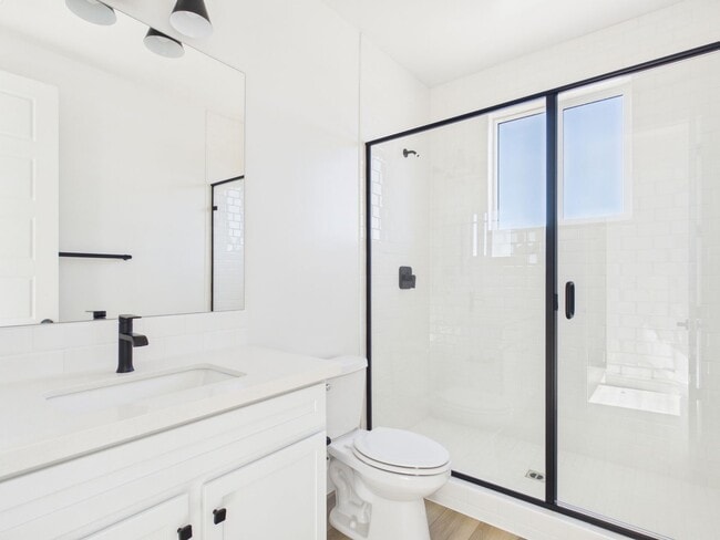 Building Photo - 709 Passion Ct