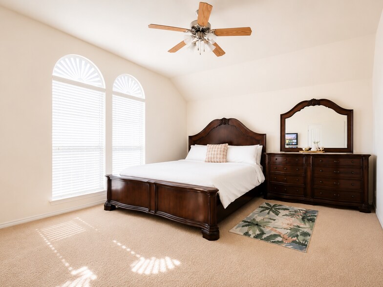 Building Photo - 3209 Silver Springs Way