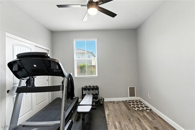 Building Photo - 3243 Avernus Ave