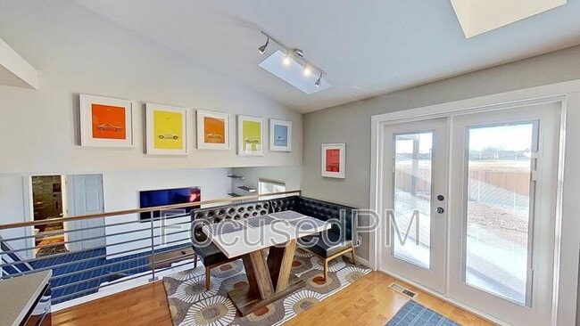 Building Photo - 11409 Jay St