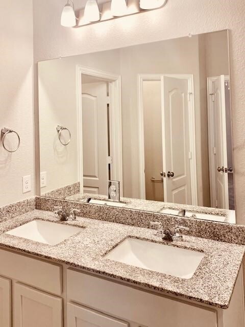 Building Photo - 31422 Horseshoe Meadow Bend Ln
