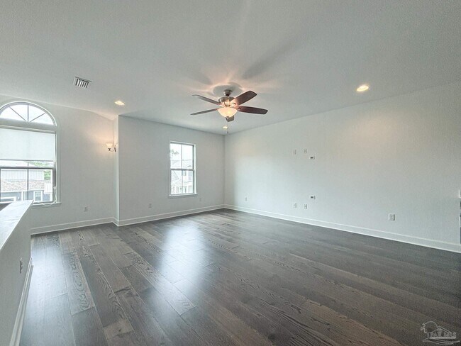 Building Photo - 10682 Noreaster Way