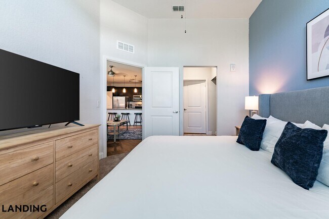 Building Photo - 1851 LPGA Blvd