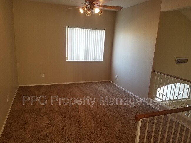 Building Photo - 13359 W Ironwood St