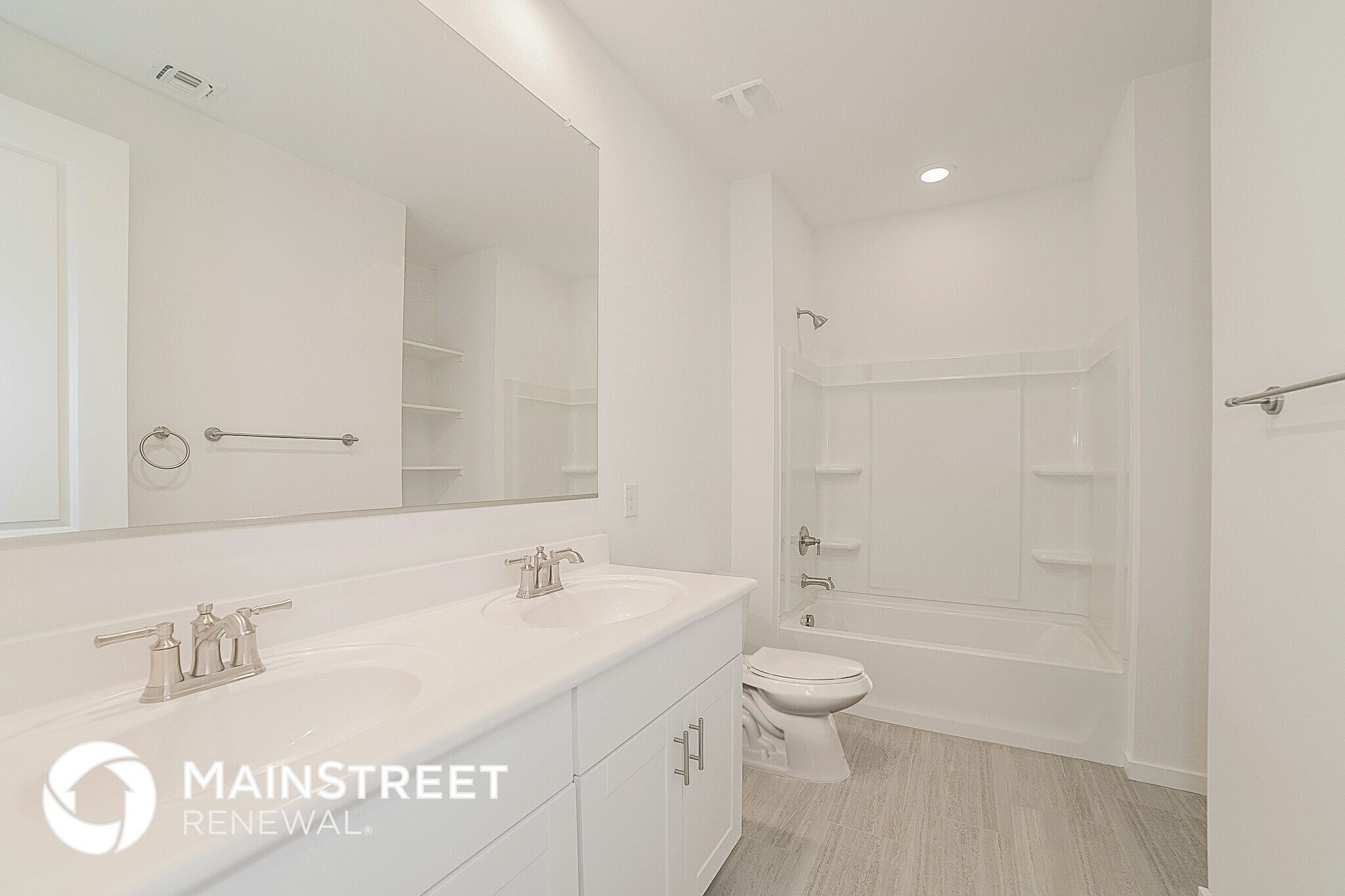 Building Photo - 10920 S 55th Ln