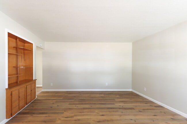 Building Photo - 306 MO-124