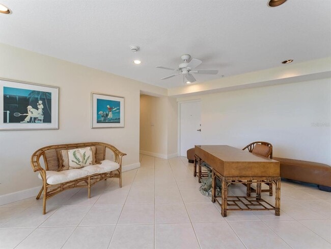 Building Photo - 1511 Gulf of Mexico Dr