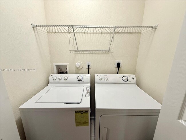 Building Photo - 8960 NW 97th Ave