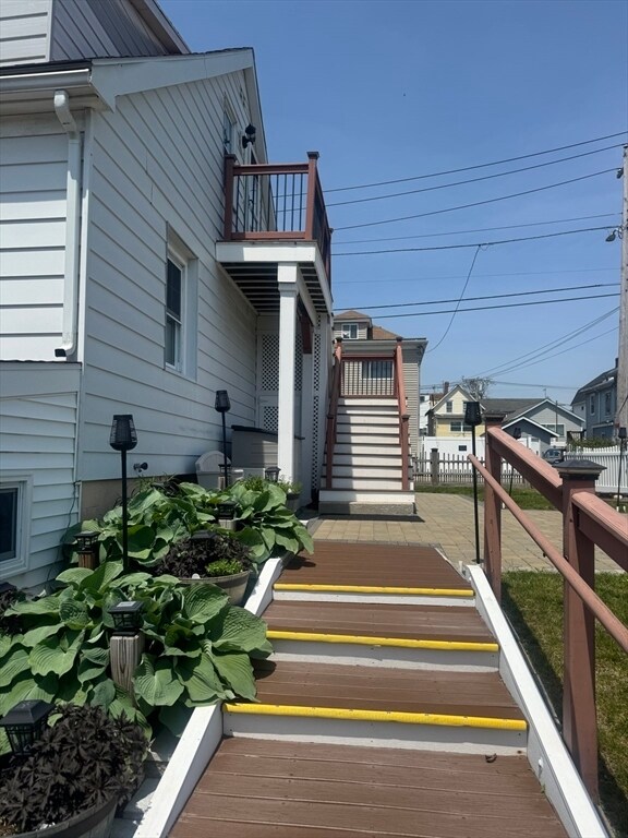 Building Photo - 82 Calumet St