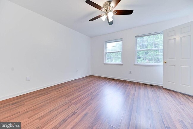 Building Photo - 3514 Lowlen Ct