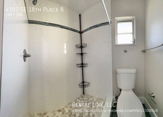 Building Photo - 4107 SE 18th Pl