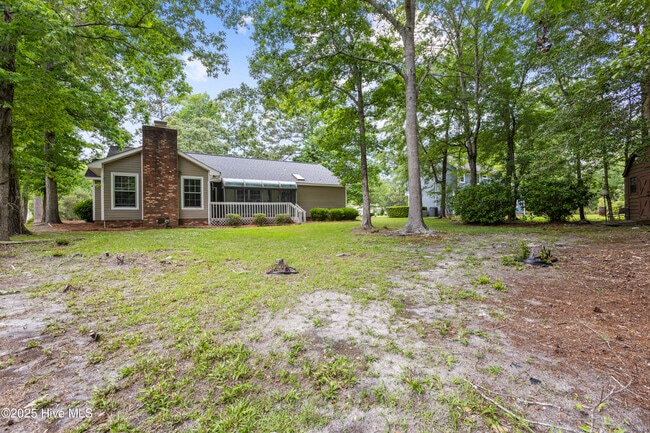 Building Photo - 439 Candlewood Dr