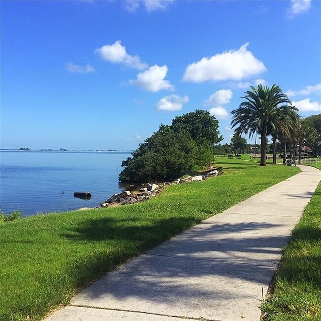 Building Photo - 2351 Irish Ln