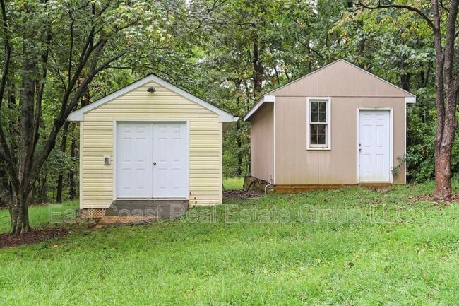 Building Photo - 3395 Canary Ct
