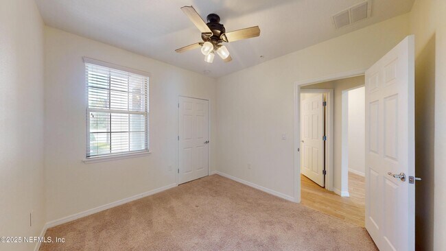 Building Photo - 585 Orchard Pass Ave