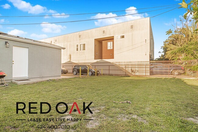 Building Photo - 2236 E El Segundo Blvd
