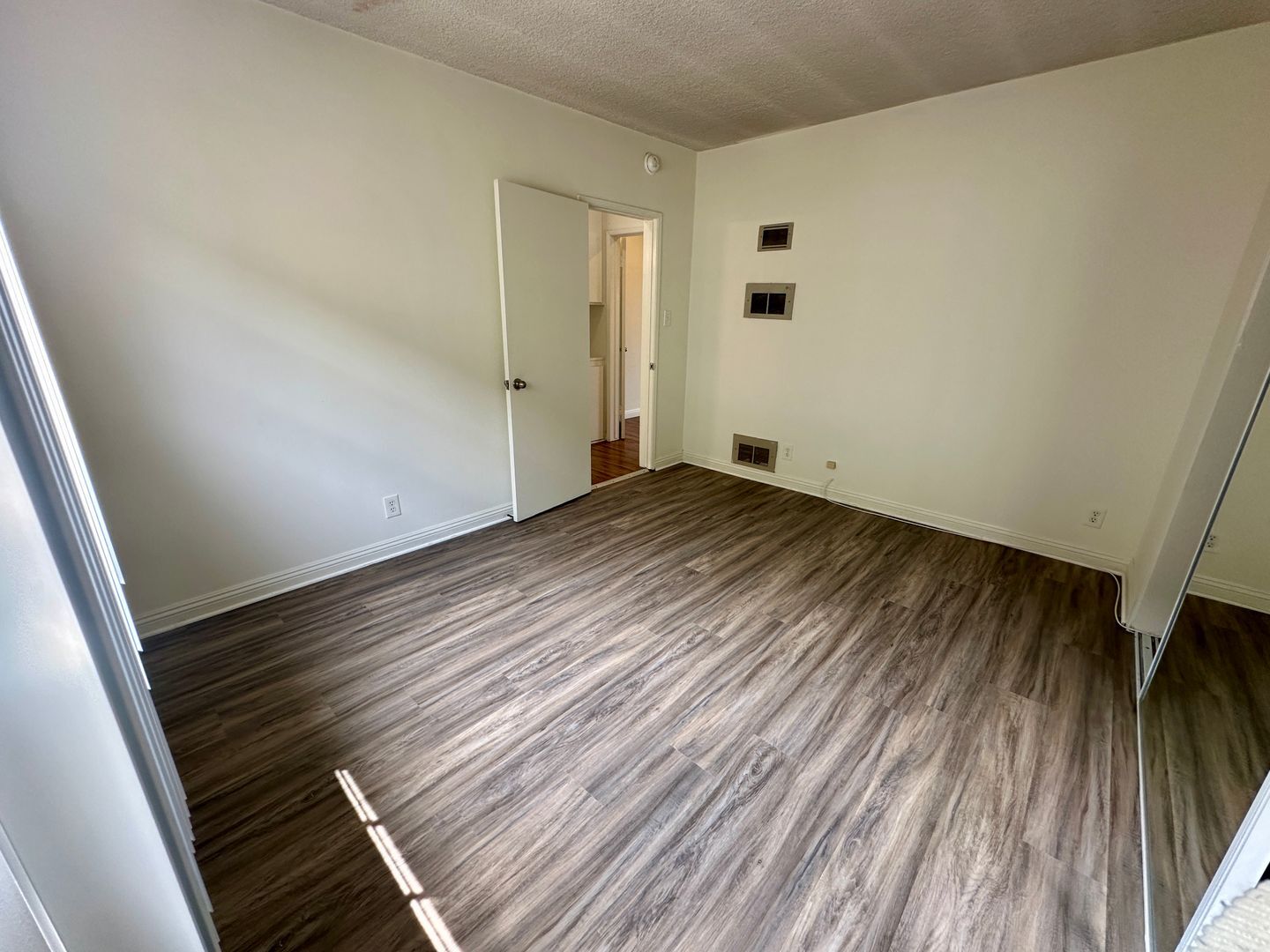 Building Photo - 12737 Matteson Ave