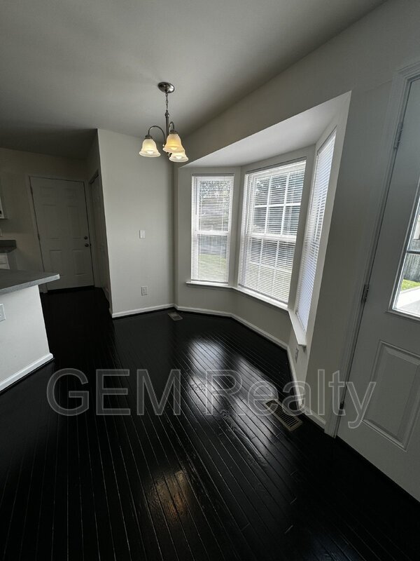 Building Photo - 11413 Silverleaf Ln