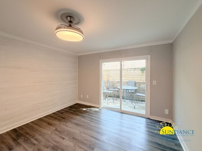 Building Photo - Beautiful 2BR Home Near Eglin AFB & Hurlburt Field!