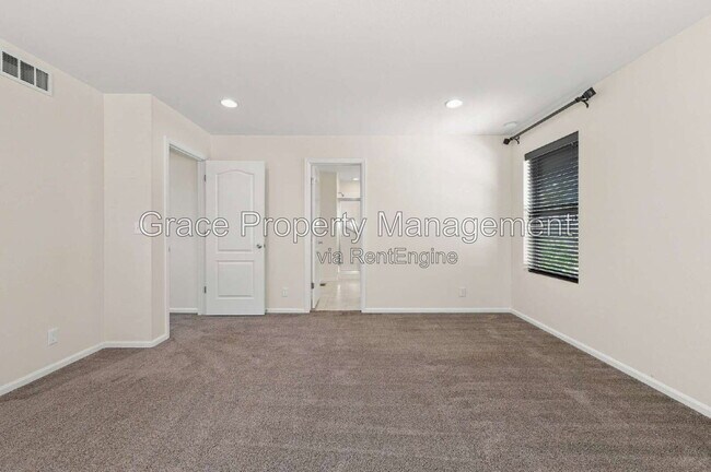 Building Photo - 8562 E 49th Pl