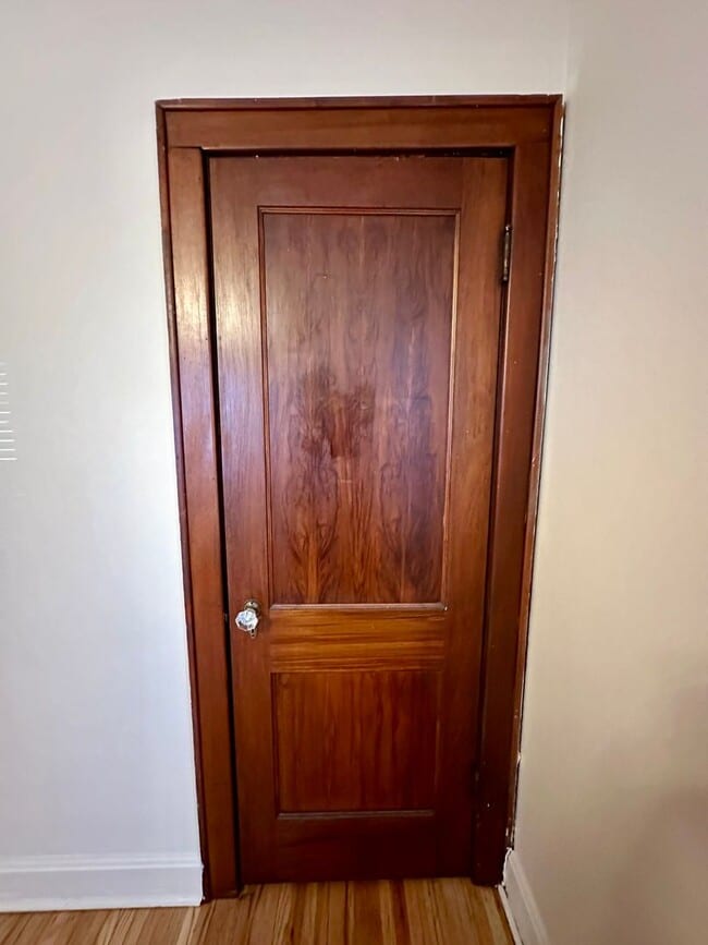 Building Photo - 24 W Tulane Rd