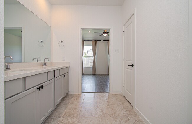 Building Photo - 22122 Ingham Blf Ln