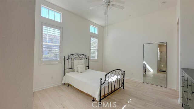 Building Photo - 92 Patria