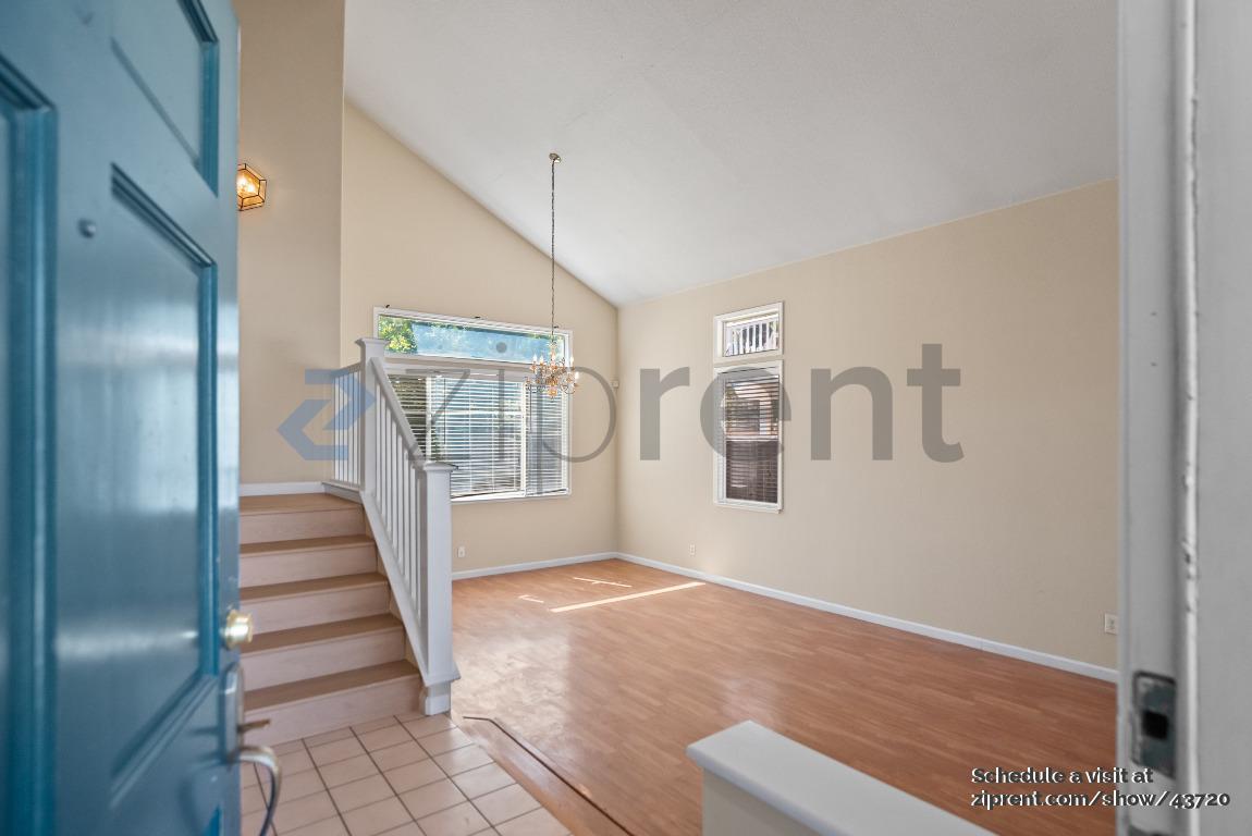 Building Photo - 2341 Whitetail Dr
