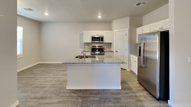 Building Photo - Brand New Construction 3 Bedroom 2 Bathroo...