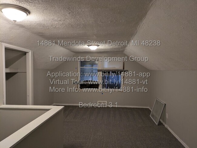 Building Photo - 14881 Mendota St