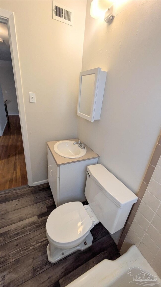 Building Photo - 2117 Pullman Cir