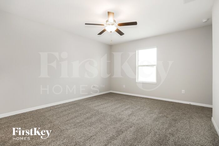 Building Photo - 10228 Cool Waterlily Ave