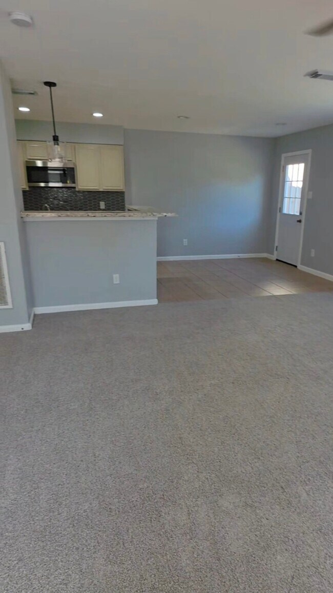 Building Photo - 6606 Highwind Bend Ln