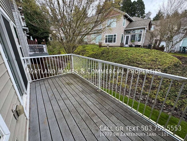 Building Photo - 10779 SW Canterbury Ln