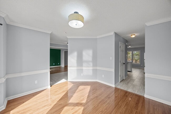 Building Photo - Welcome to Riverwood Estates!