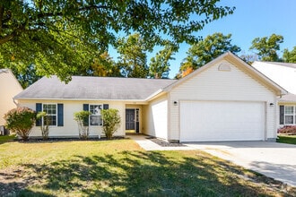 Building Photo - 904 Flying Sun Dr