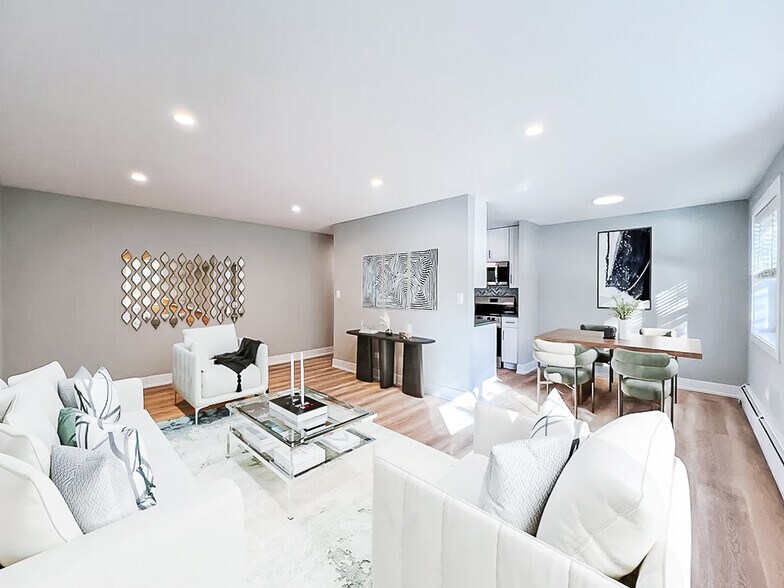 Building Photo - 520 W Aldine Ave