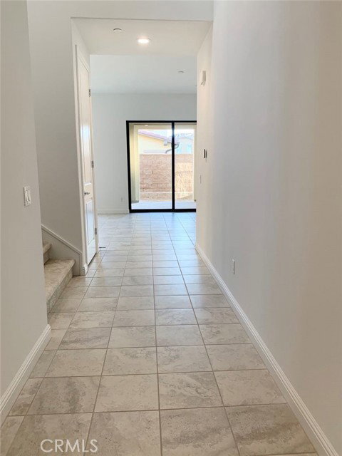 Building Photo - 20816 Pine Cone Cir