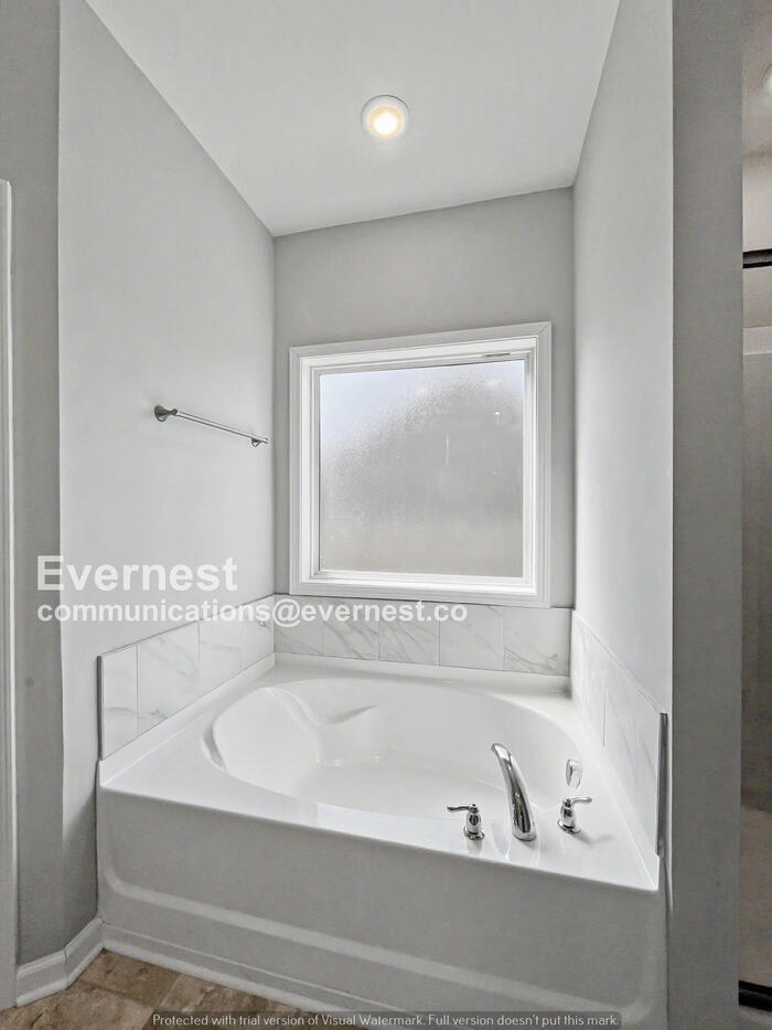 Building Photo - 1111 Prospect Ct