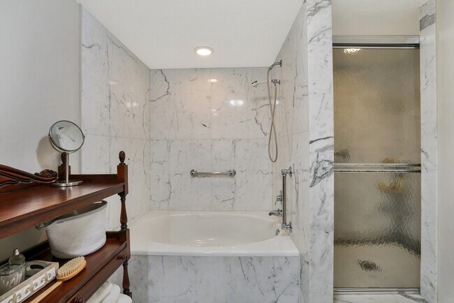 Building Photo - 4748 S Ocean Blvd
