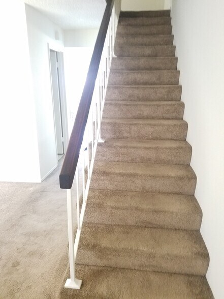 Stairway - 725 Windwood Dr