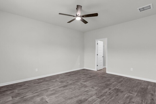 Building Photo - Single Family Home - Long Term Rental